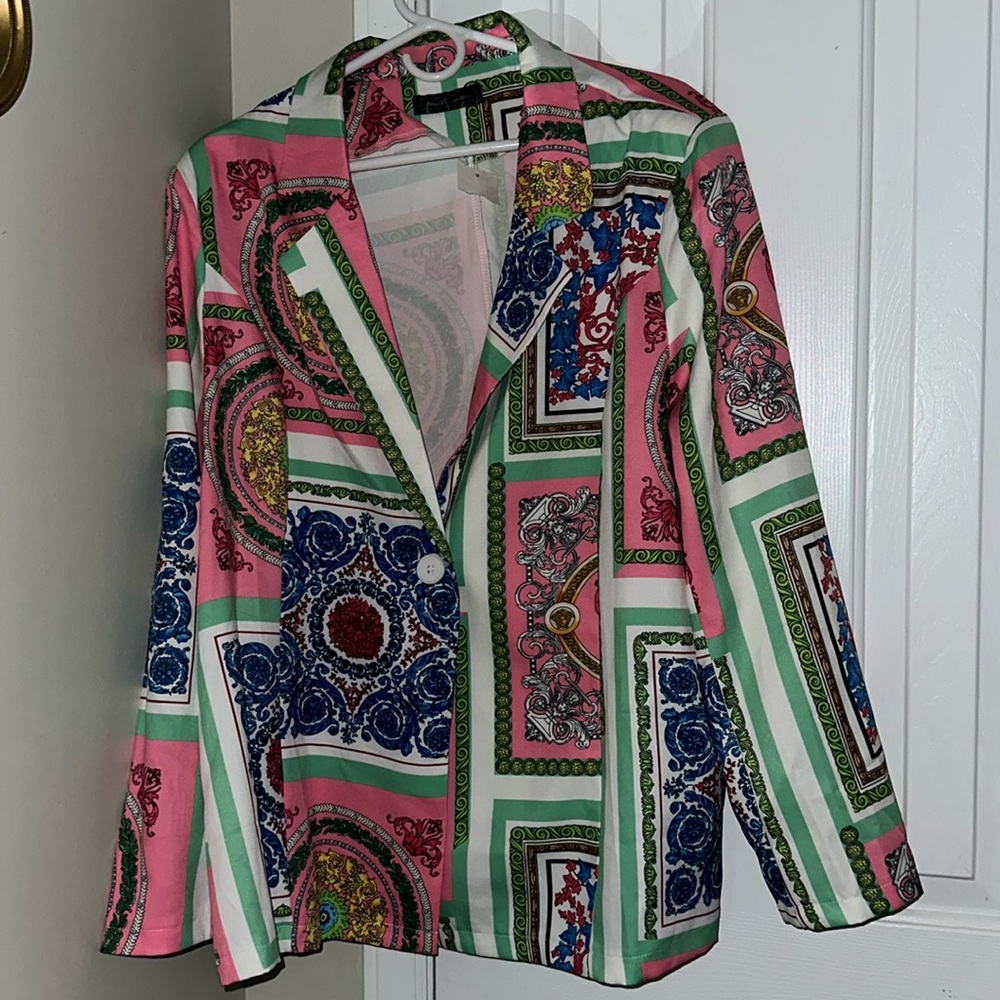 One button blazer